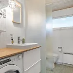 Hébergement de vacances 3 Bedroom Awesome In