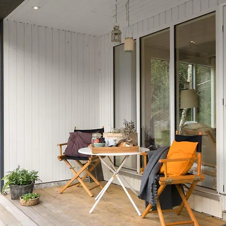 3 Bedroom Awesome In *