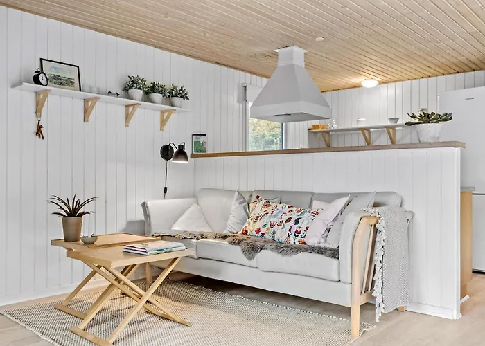 3 Bedroom Awesome In Сasa de vacaciones *