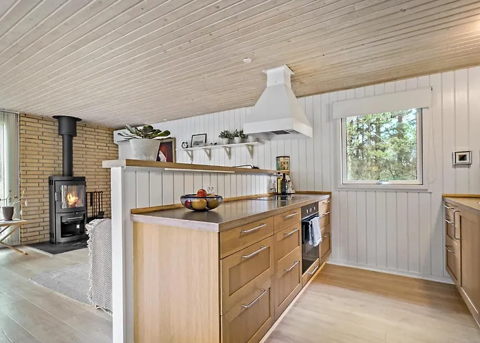 3 Bedroom Awesome In * Ringkøbing