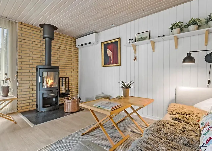 3 Bedroom Awesome In